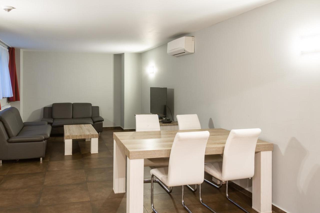 Wellness Apart Hotel Saint-Josse-ten-Noode Bagian luar foto