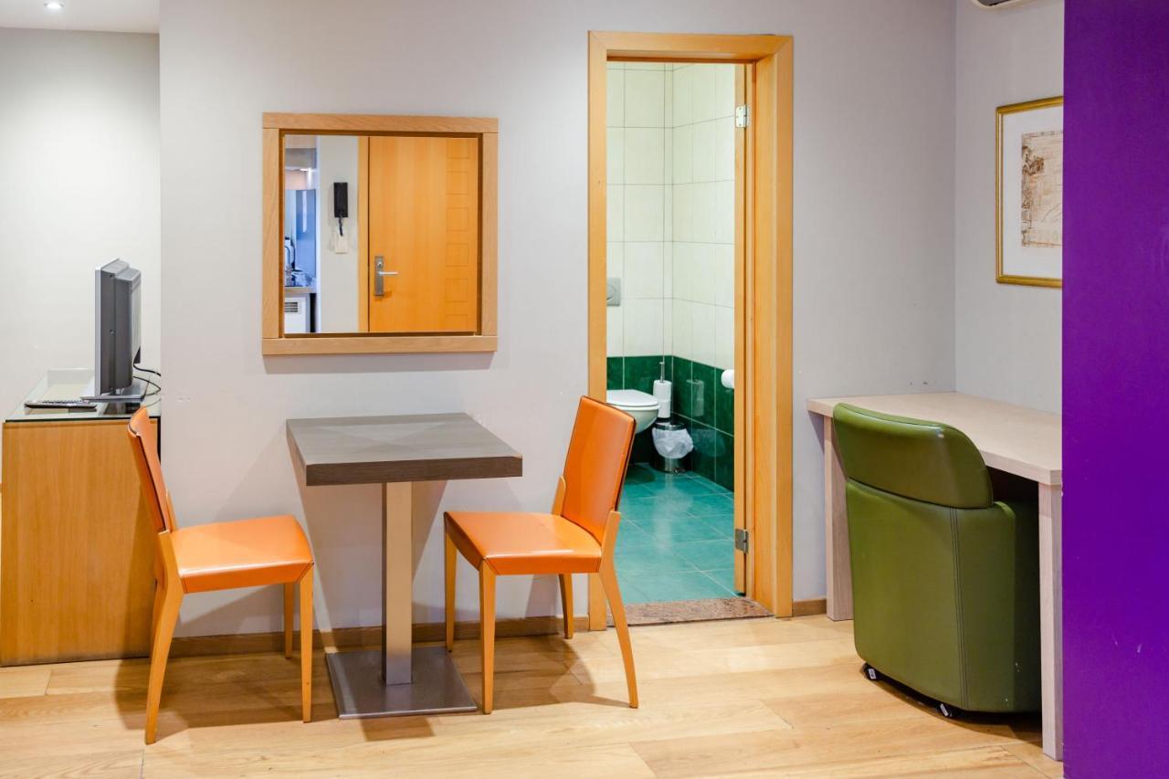 Wellness Apart Hotel Saint-Josse-ten-Noode Bagian luar foto